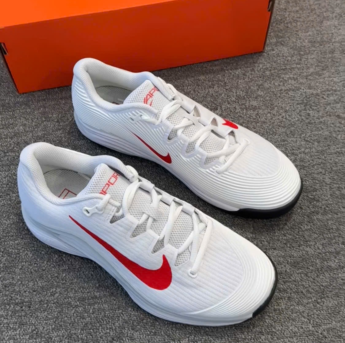 Giày Pickleball Tennis Nike Zoom Vapor 12 White Red FV5552-109 — ảnh 3