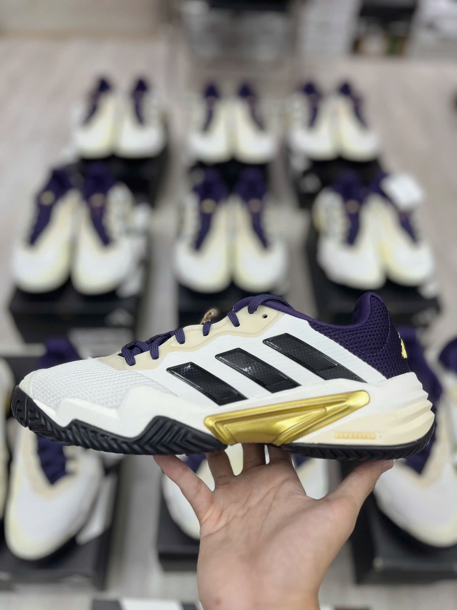 Giày Pickleball Tennis Adidas Barricade 13 Gold JR1499 — ảnh 3