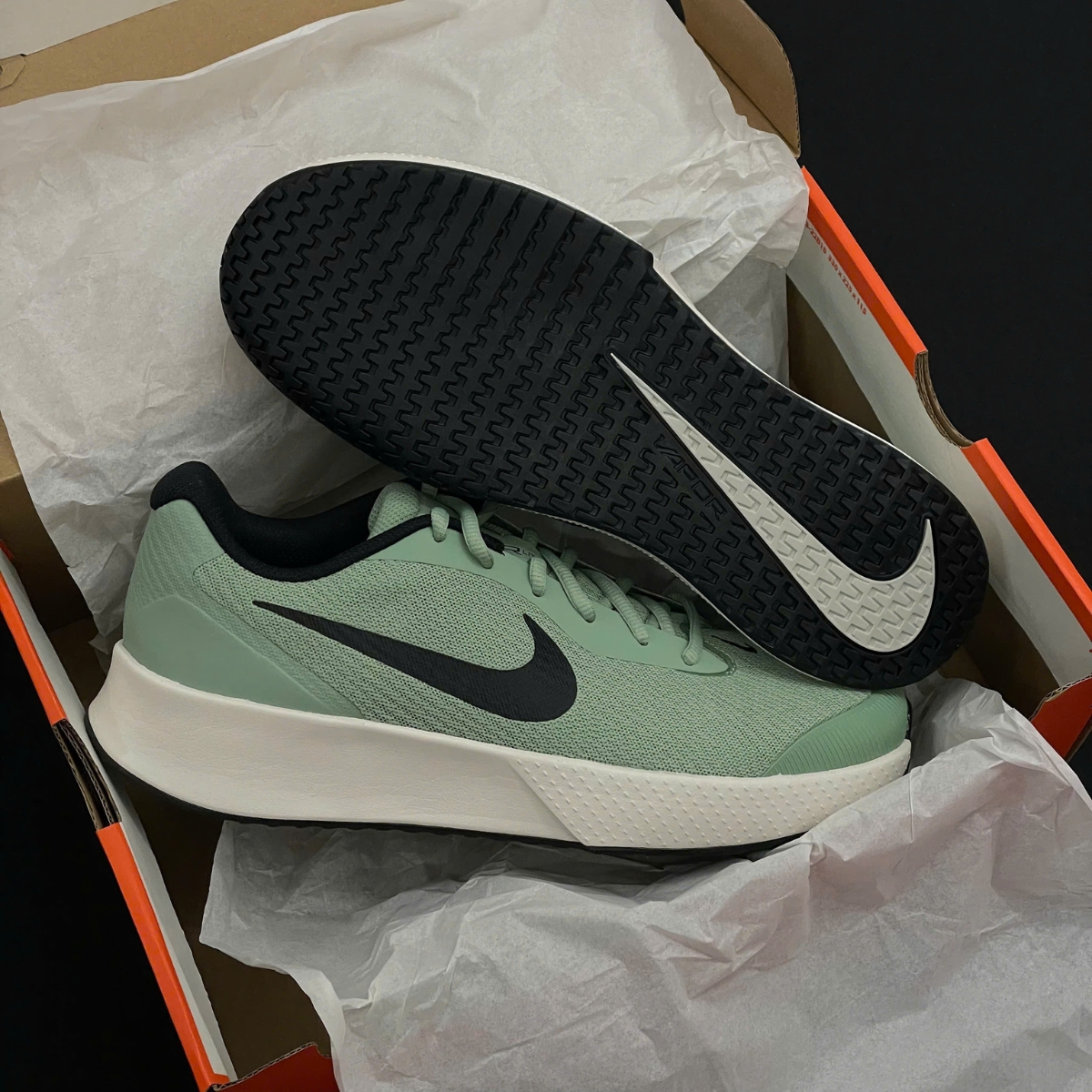 Giày Pickleball Tennis Nike Vapor Lite 3 HC Green FZ2155-005 — ảnh 2