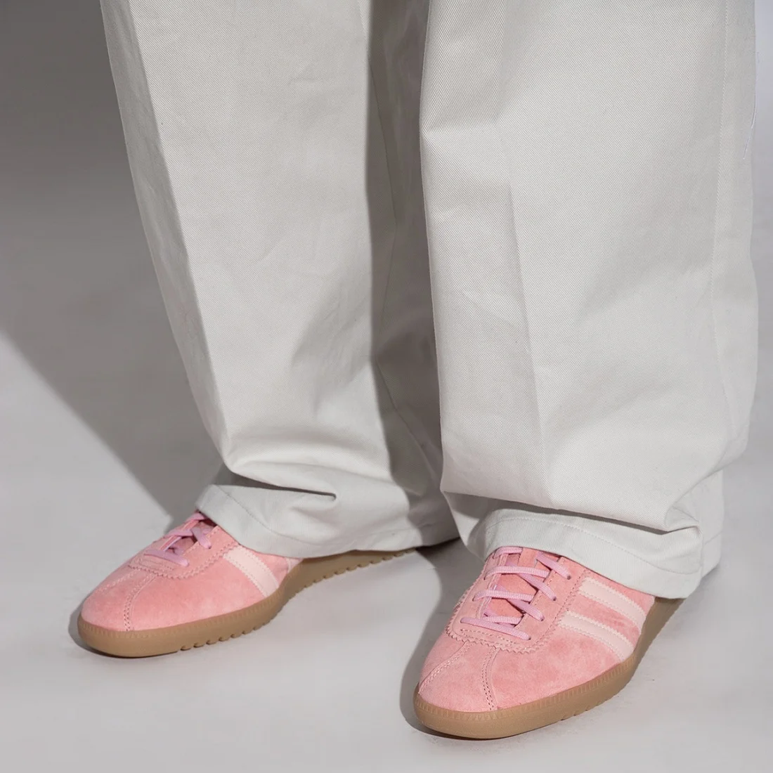 Adidas Bermuda 'Glow Pink' GY7386 — ảnh 2